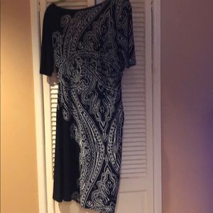 Jones New York Form Fitting Dress size 10